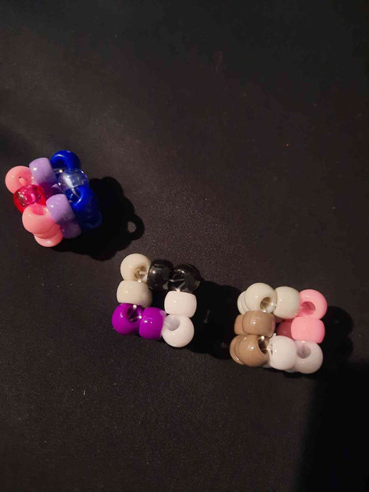 PRIDE Comfort Cube beaded fidget toy